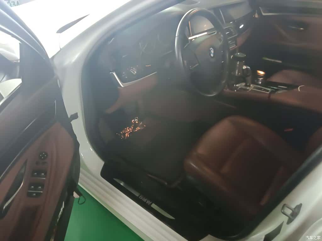 BMW 5 Series, 2015 14