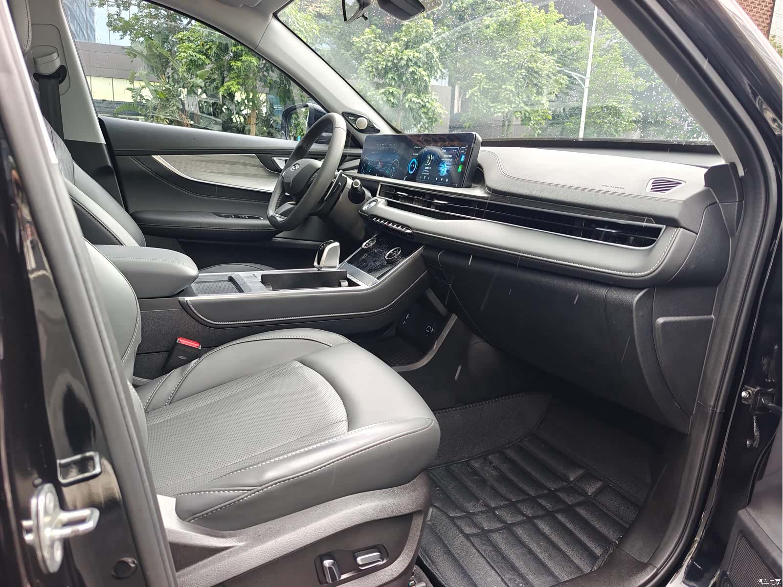 Chery Tiggo 8, 2022 10