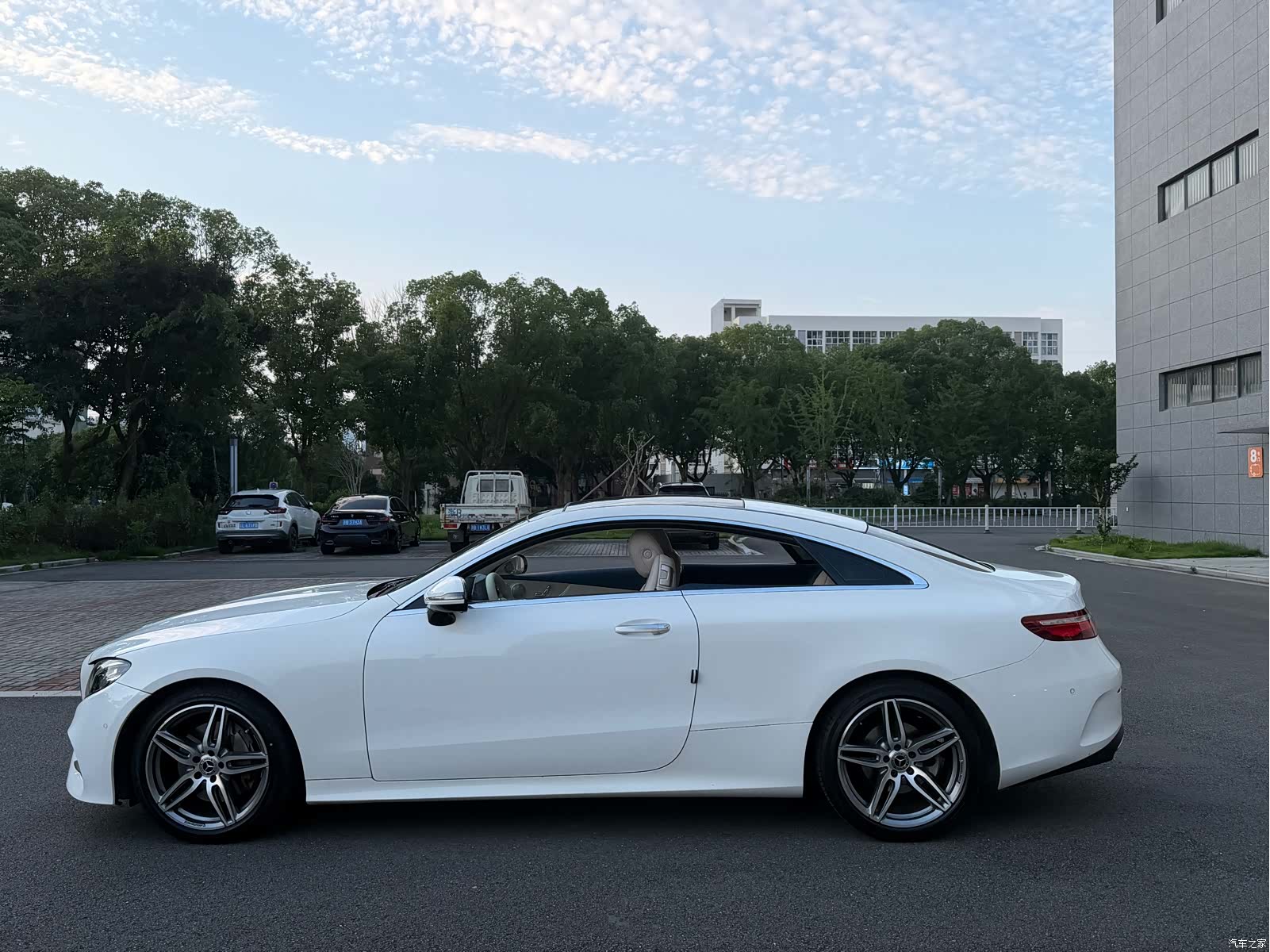 Mercedes-Benz E-Class, 2021 20