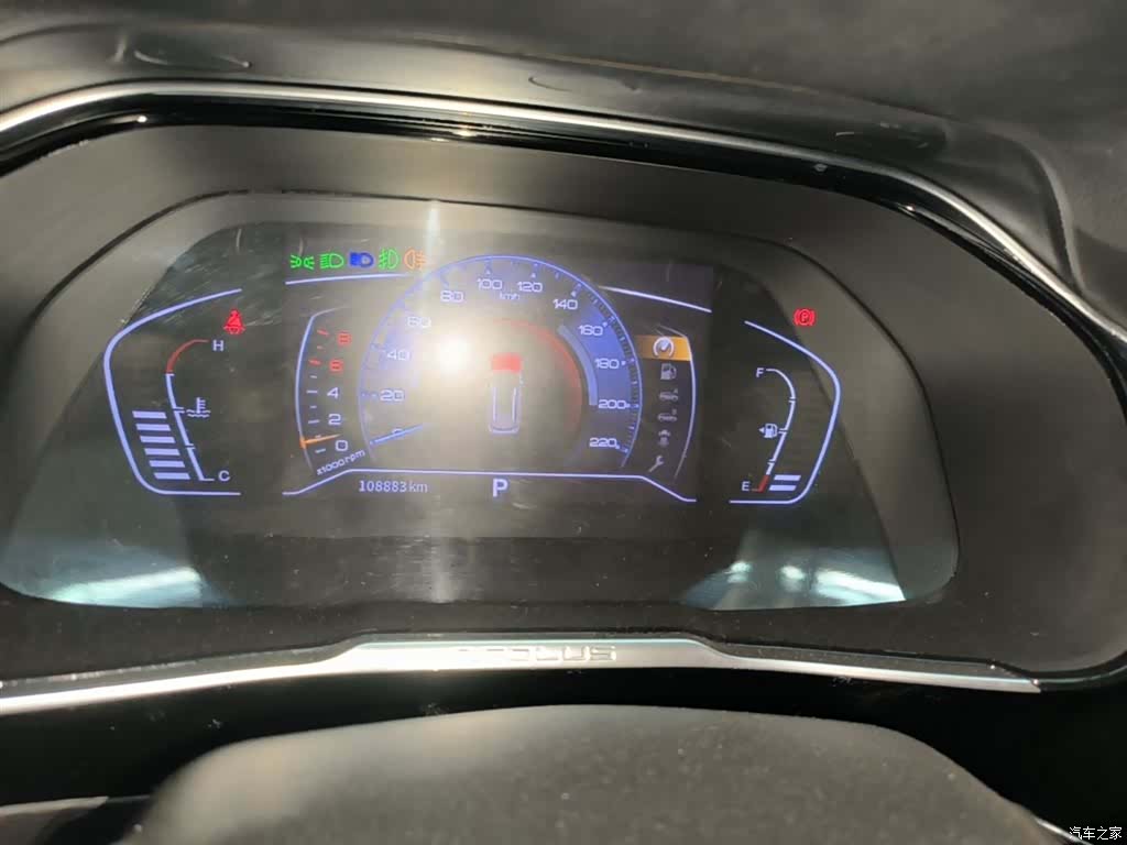 DongFeng AX7, 2019 12