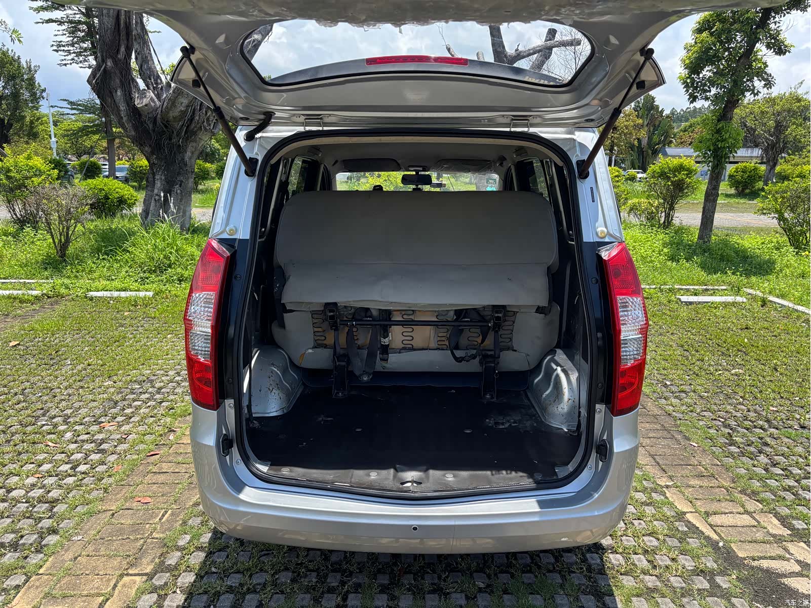 Wuling Hongguang, 2017 10