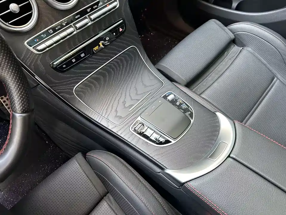 Mercedes-Benz GLC AMG