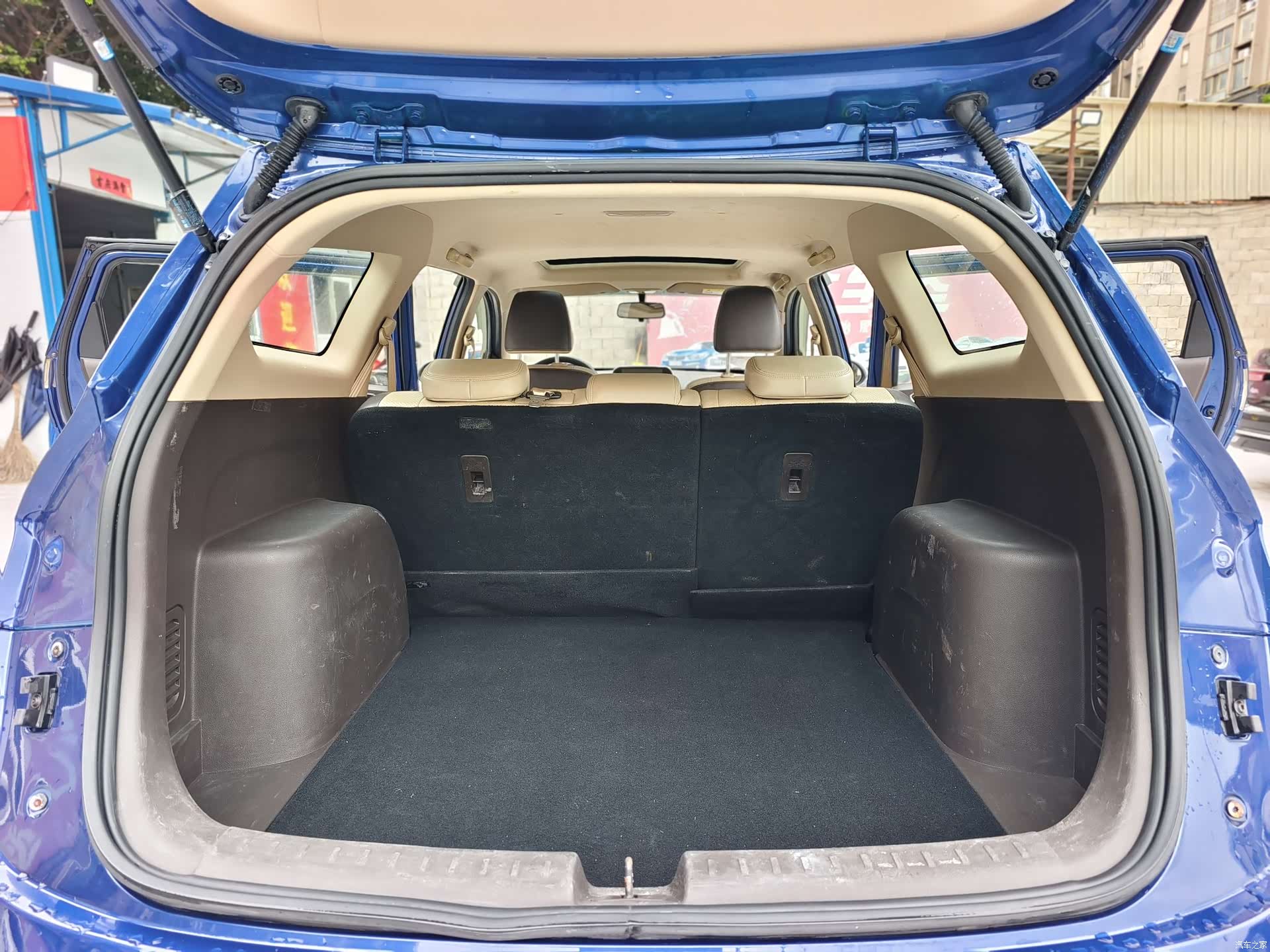 Wuling 310W, 2018 15