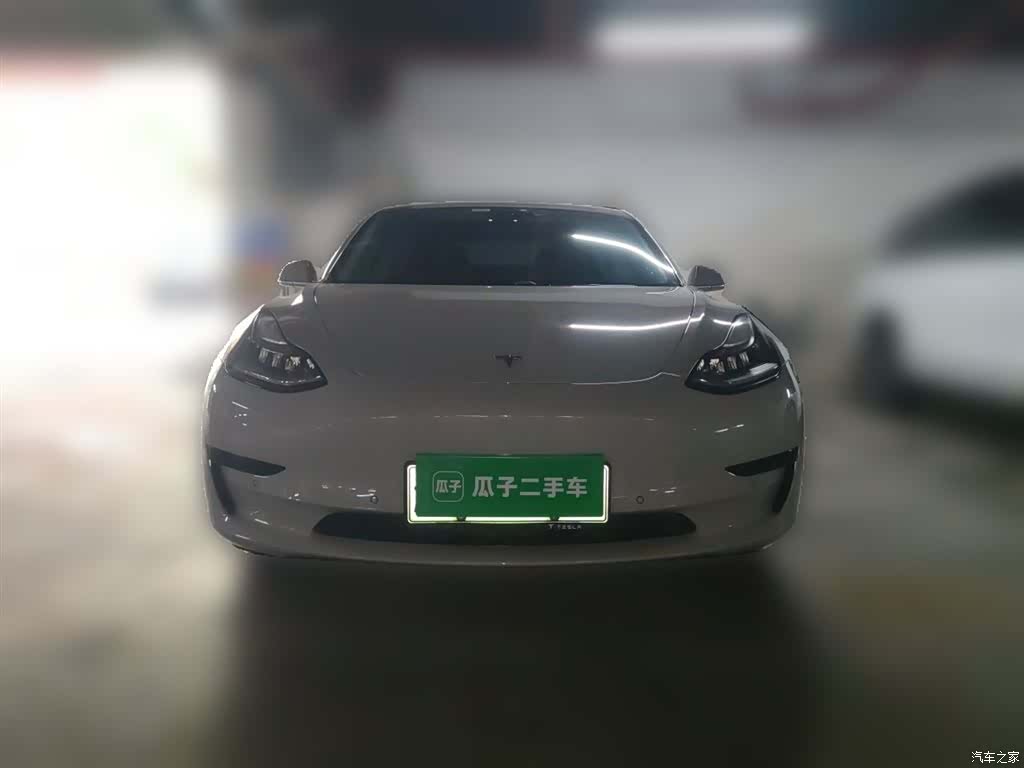 Tesla Model 3, 2020 24