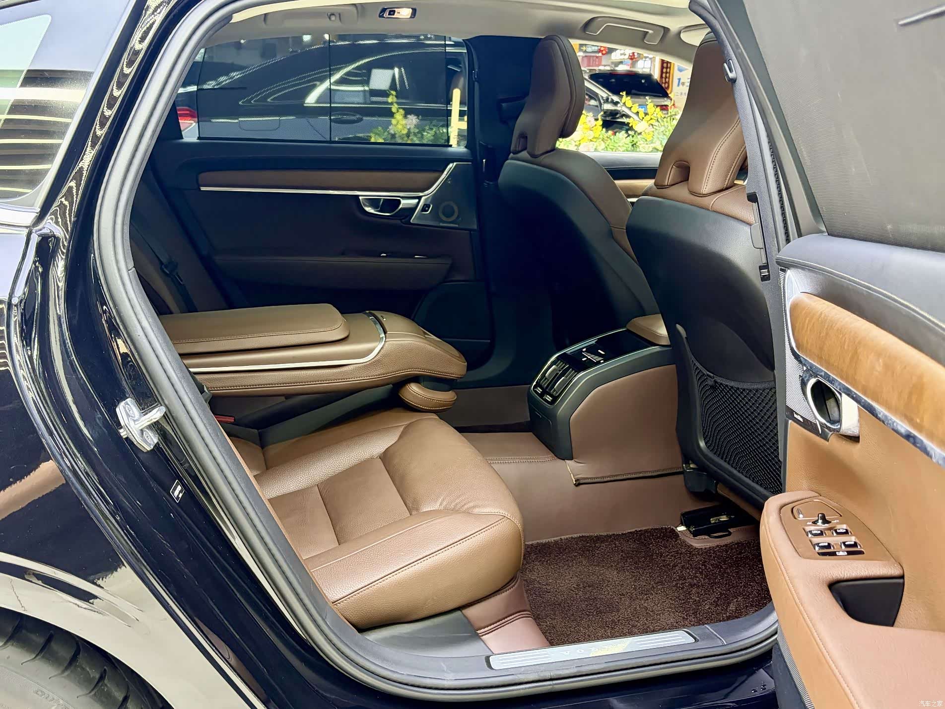 Volvo S90, 2019 14