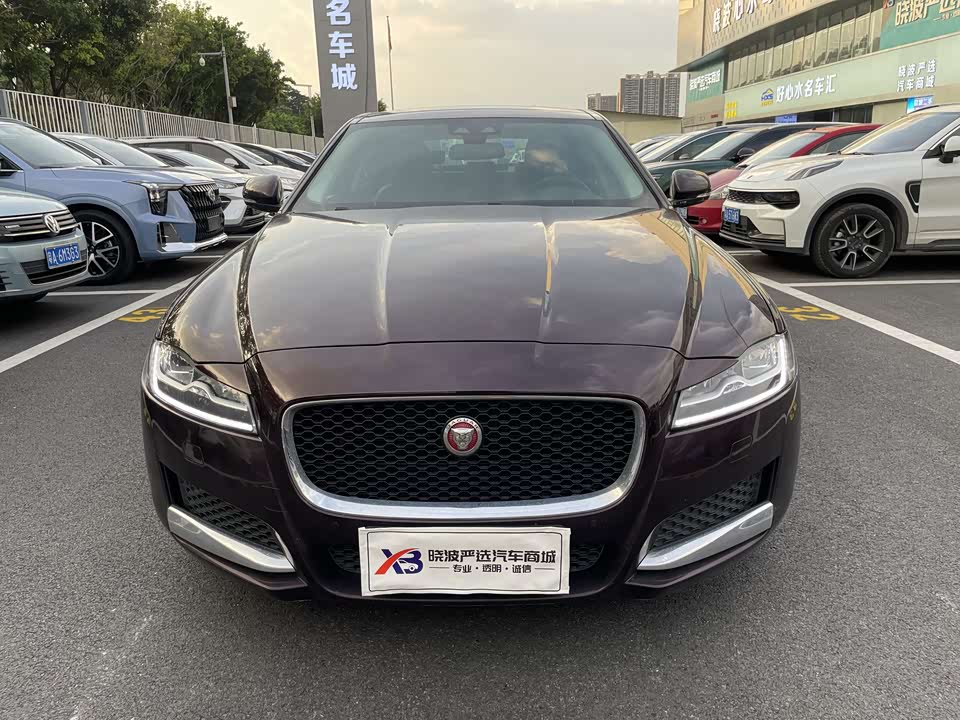 Jaguar XFL