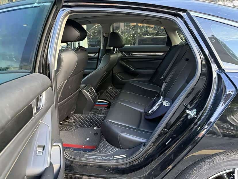 Honda Accord, 2022 все фото