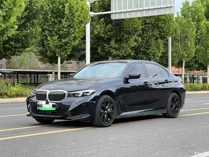 BMW i3, 2025 1