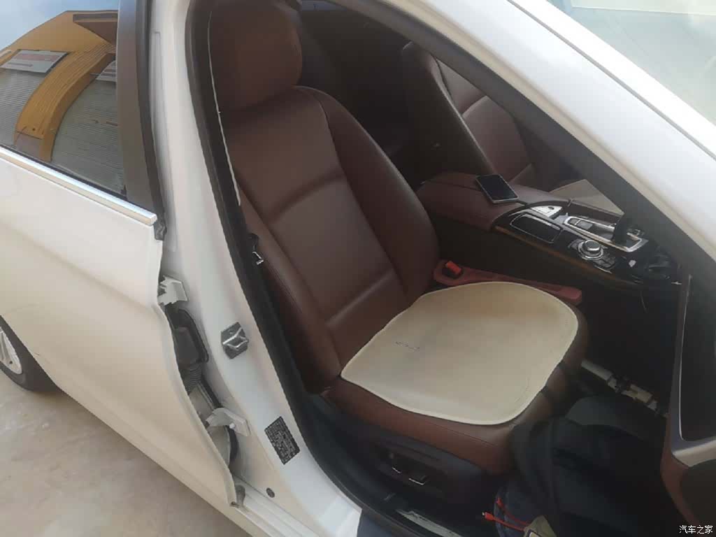 BMW 5 Series, 2015 25