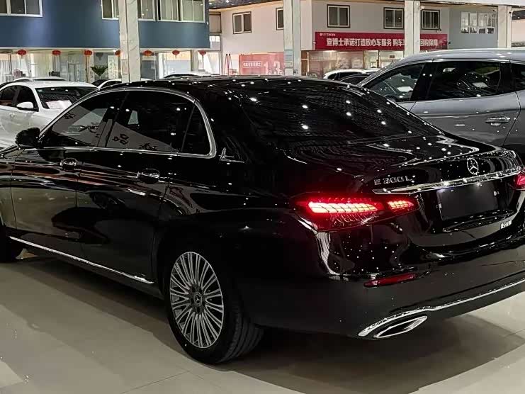Mercedes-Benz E-class Mercedes-Benz E-class