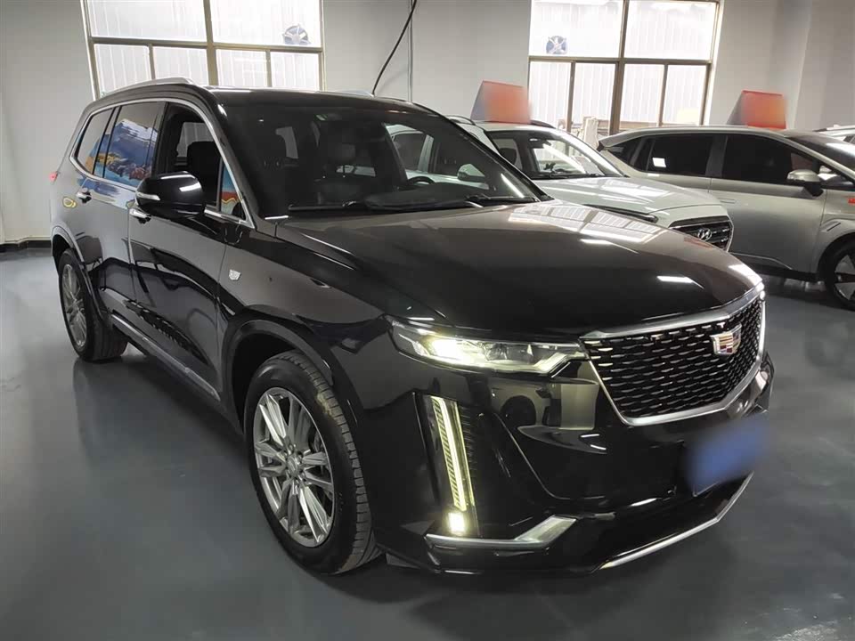 Cadillac XT6