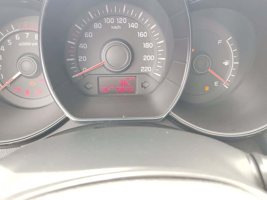 Kia K2, 2016 3