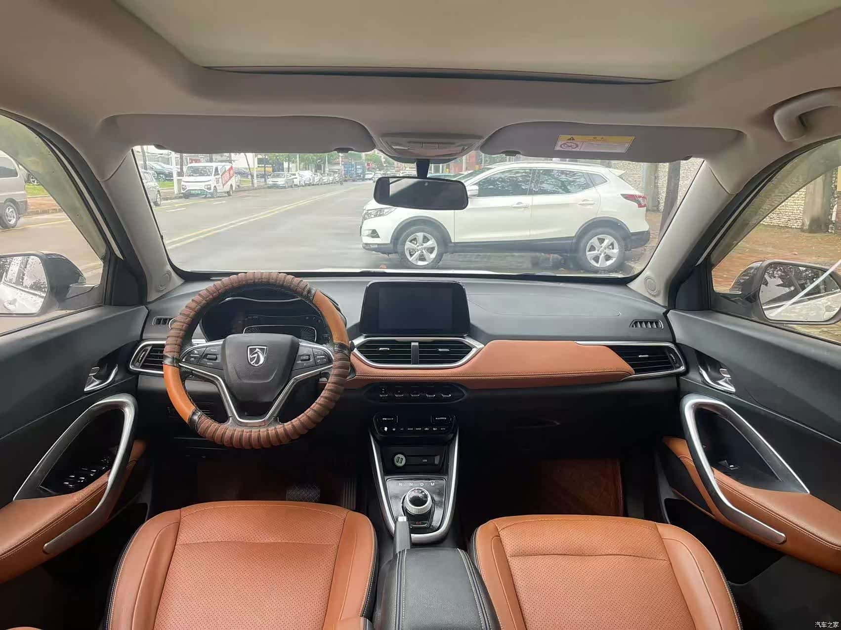 Wuling 510, 2019 10