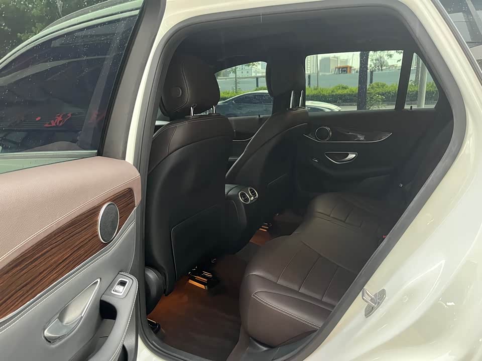 Mercedes-Benz GLC Mercedes-Benz GLC