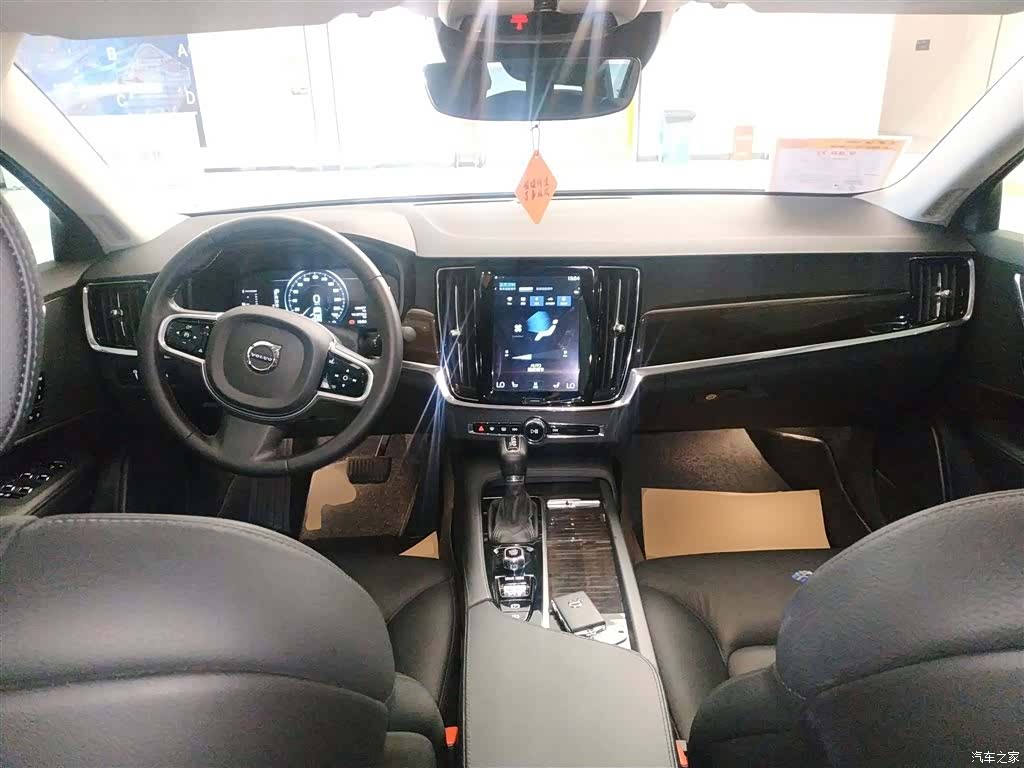 Volvo S90, 2018 10