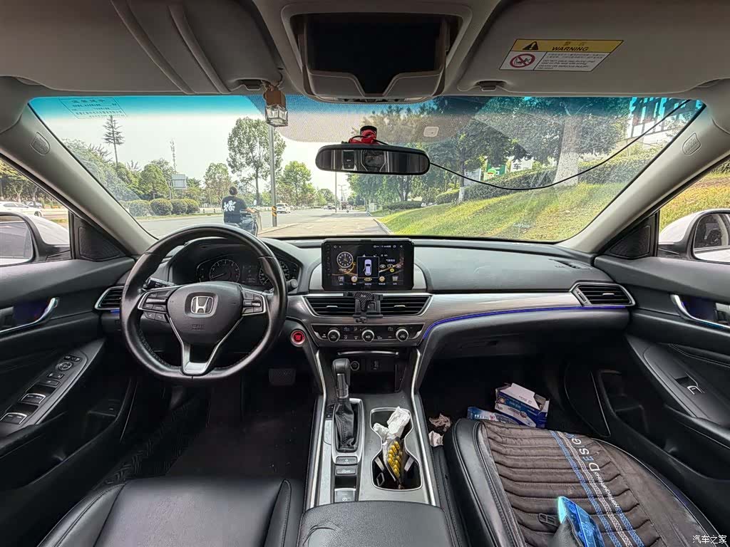 Honda Accord, 2018 13