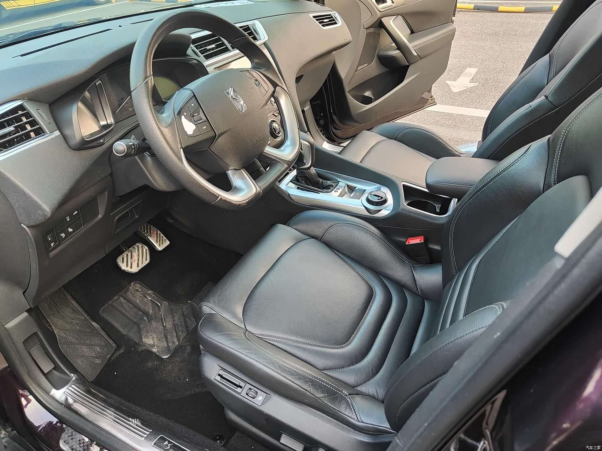 DS THP160, 2015 8