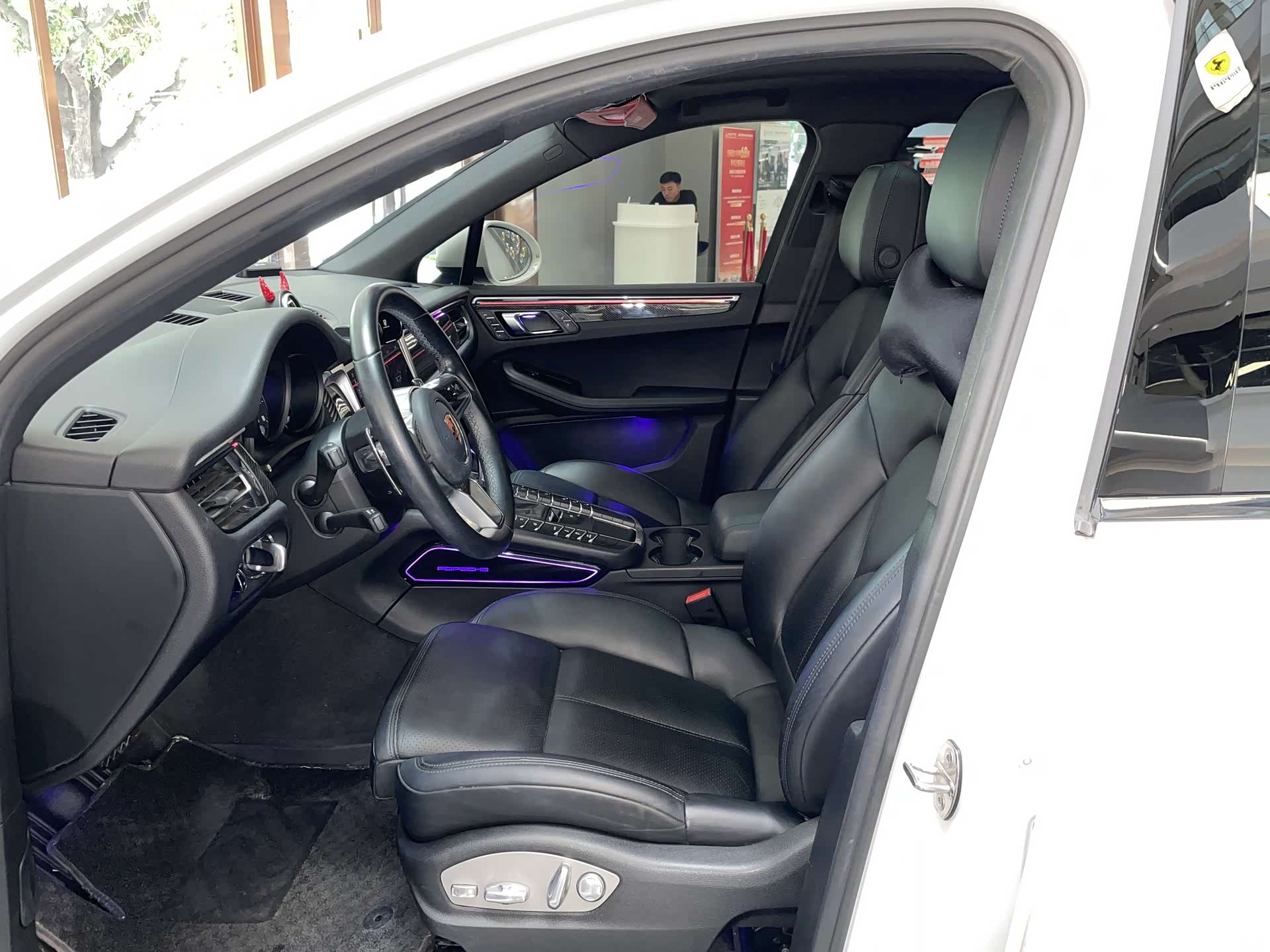 Porsche Macan, 2018 11