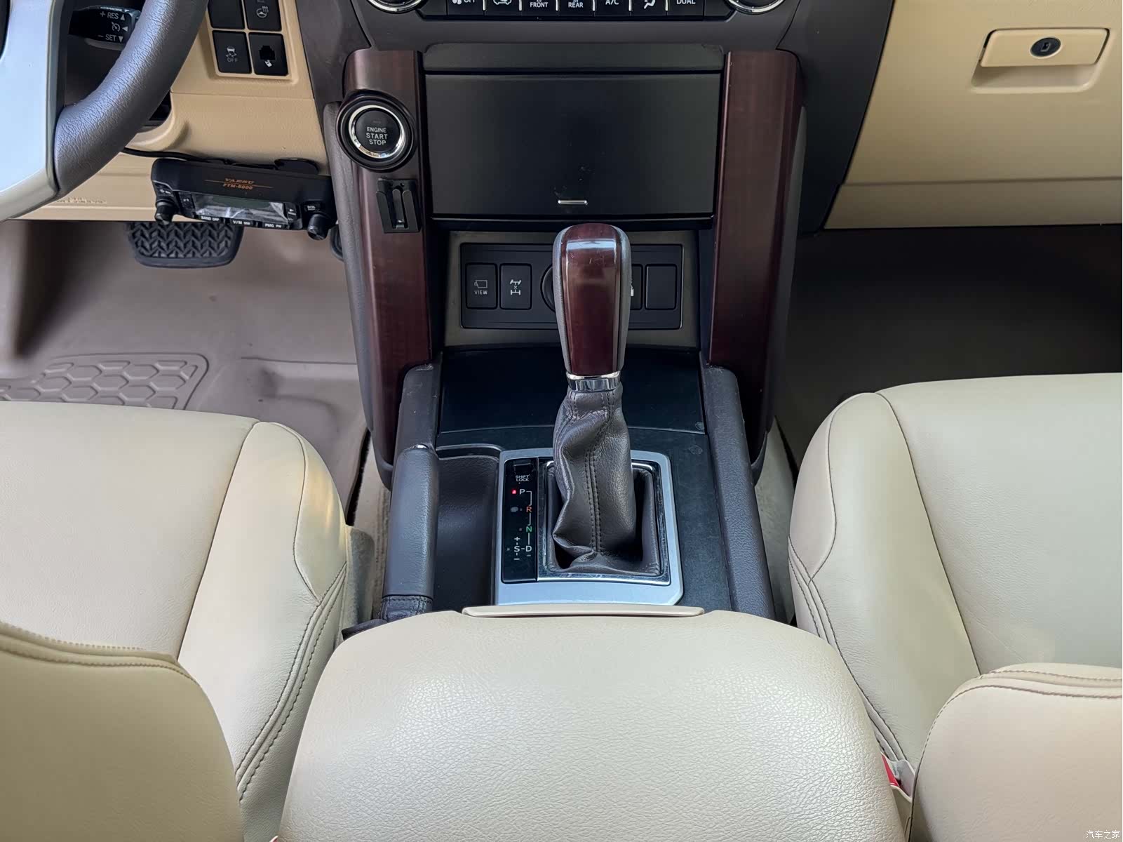 Toyota Prado, 2014 18