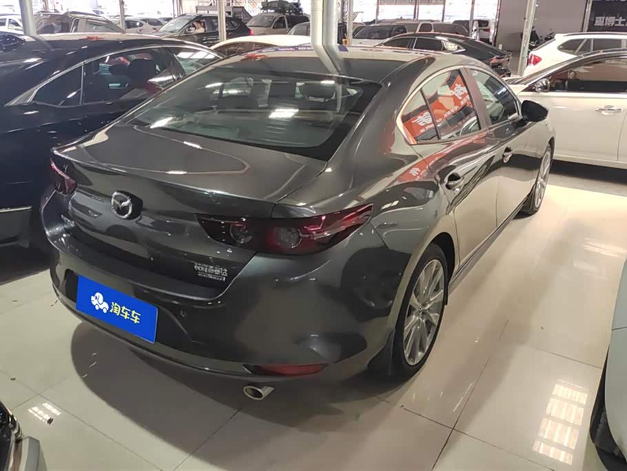 Mazda 3 Angkesaila