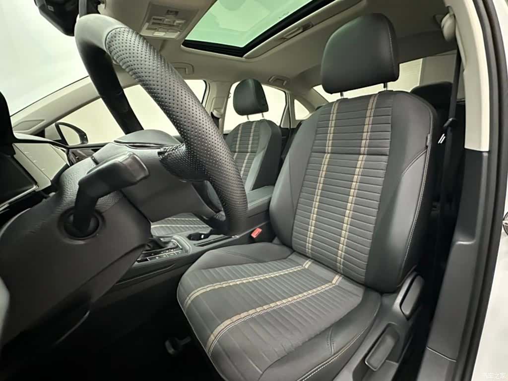 Volkswagen Lavida, 2022 11