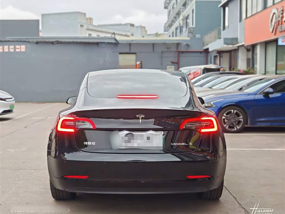 Tesla Model 3 Tesla Model 3