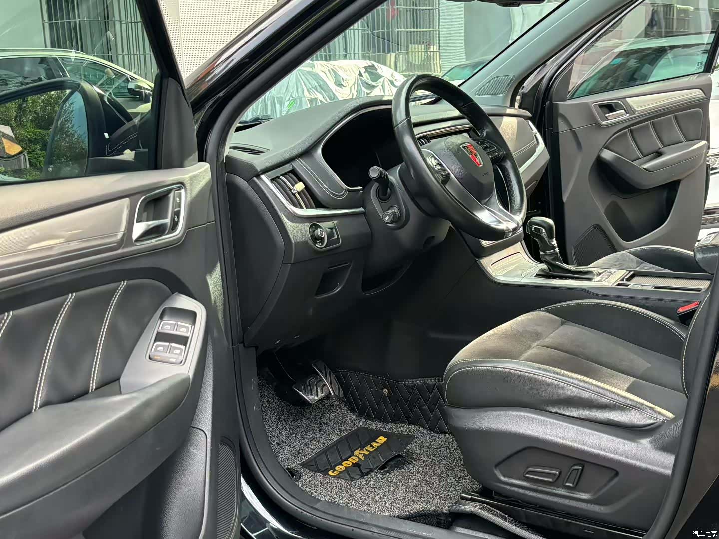 Roewe RX5, 2018 все фото
