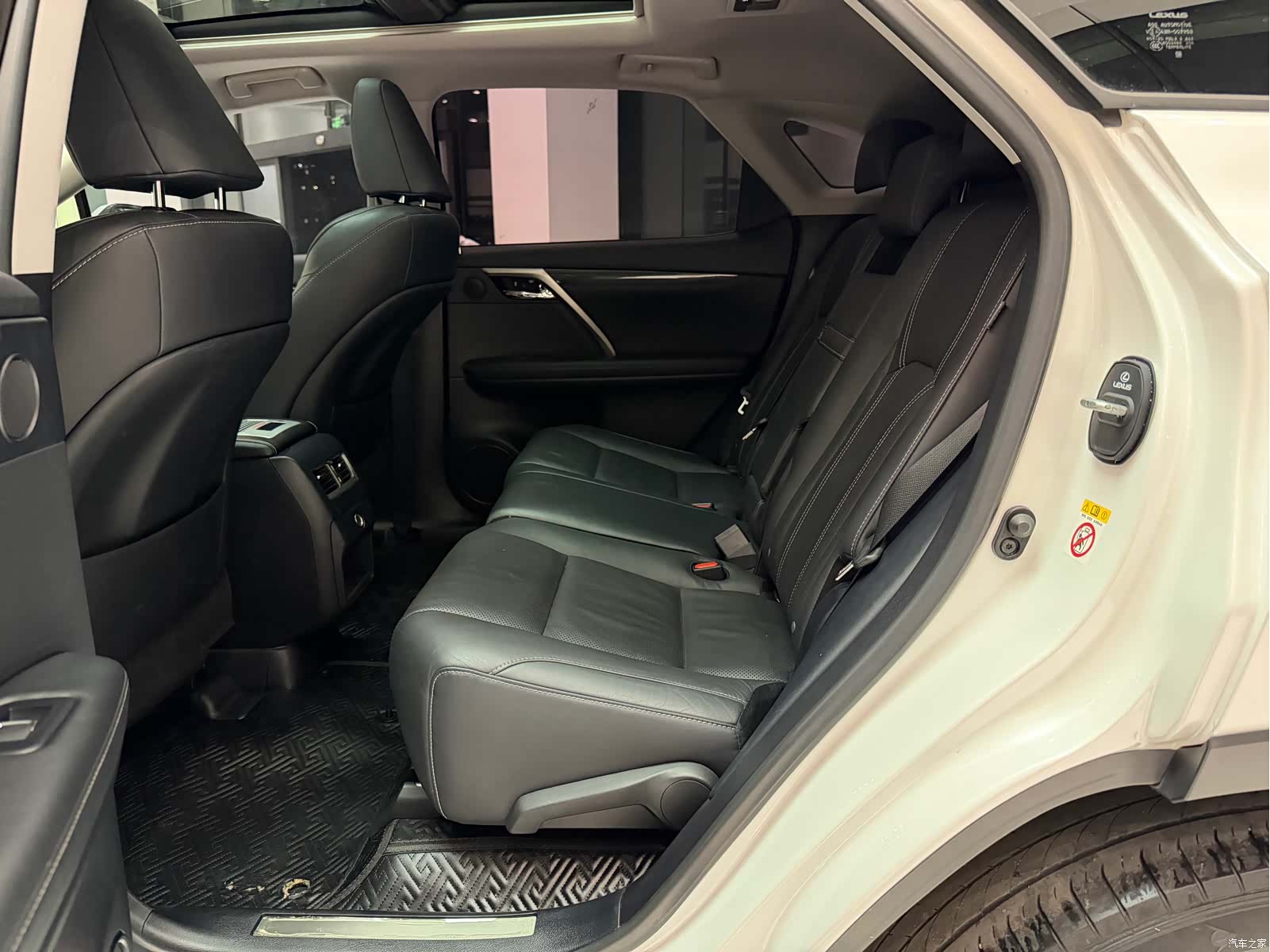 Lexus RX, 2018 10
