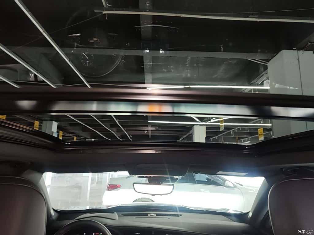Cadillac XT4, 2023 18