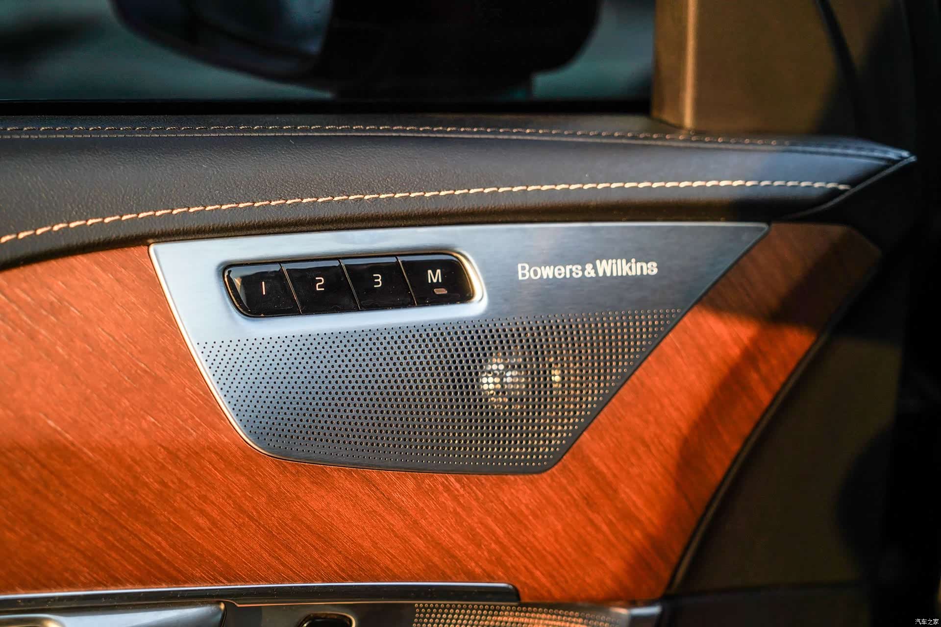 Volvo XC90, 2017 11