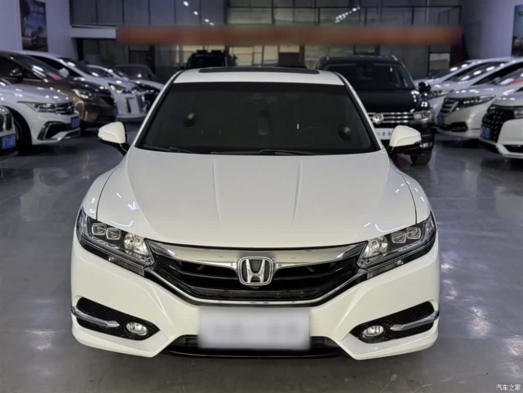 Honda Spirior, 2017 все фото