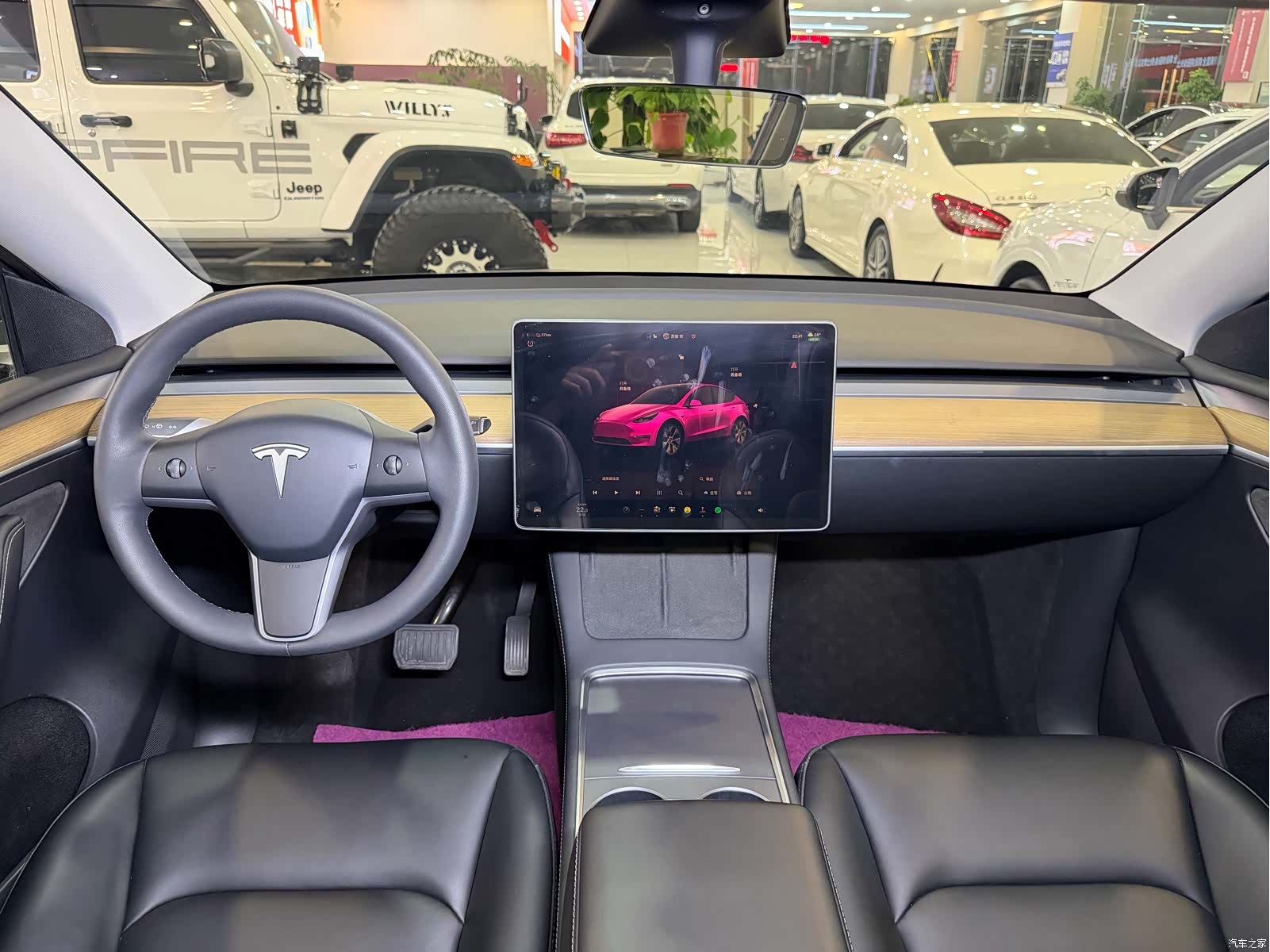 Tesla Model Y, 2022 17