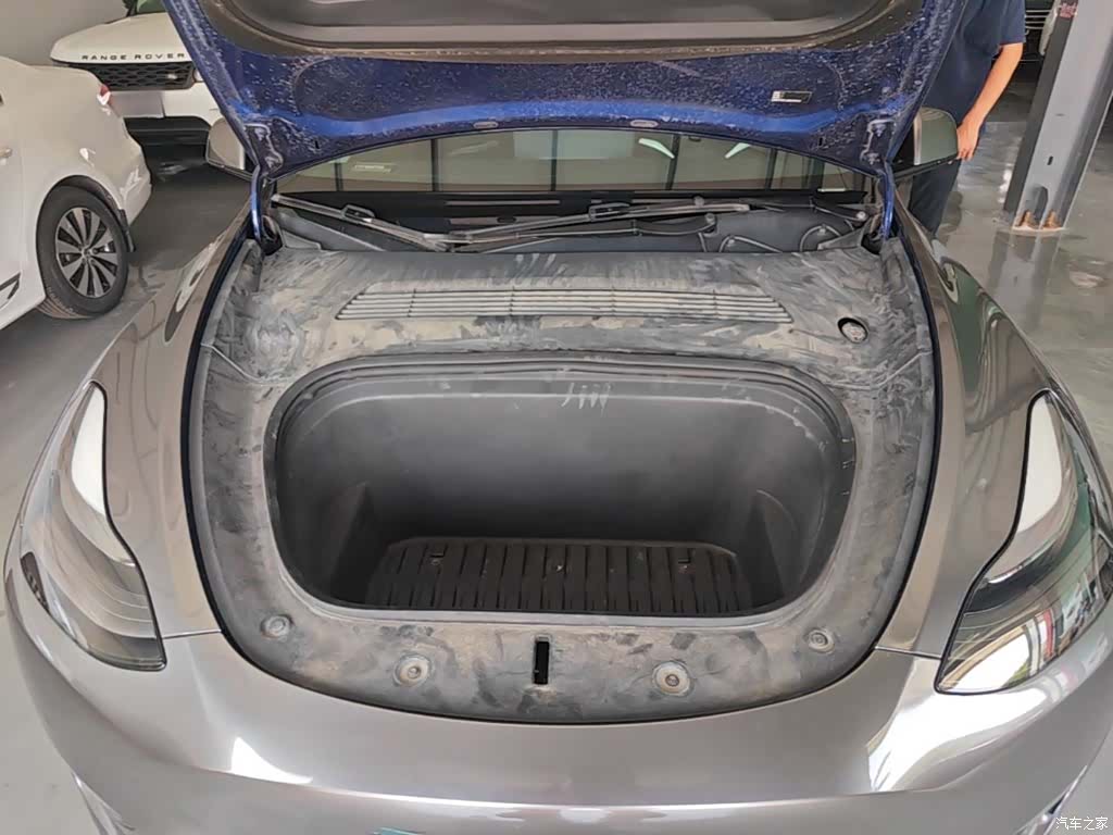 Tesla Model Y, 2021 20