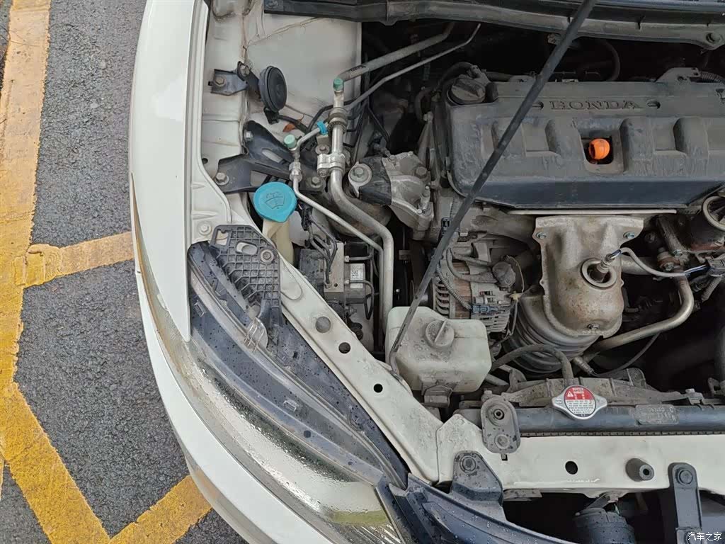 Honda Jade, 2015 21