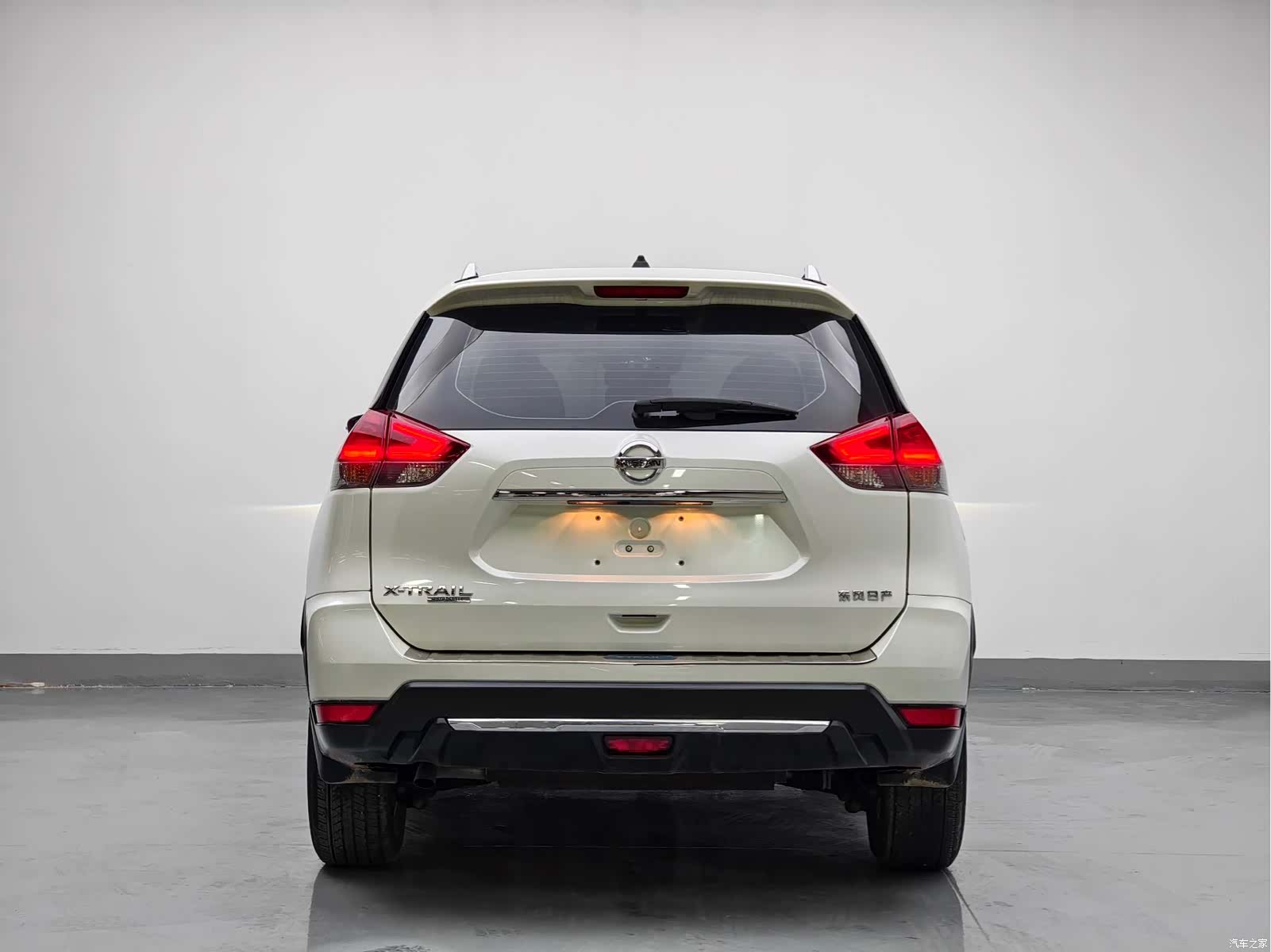 Nissan X-Trail, 2022 все фото