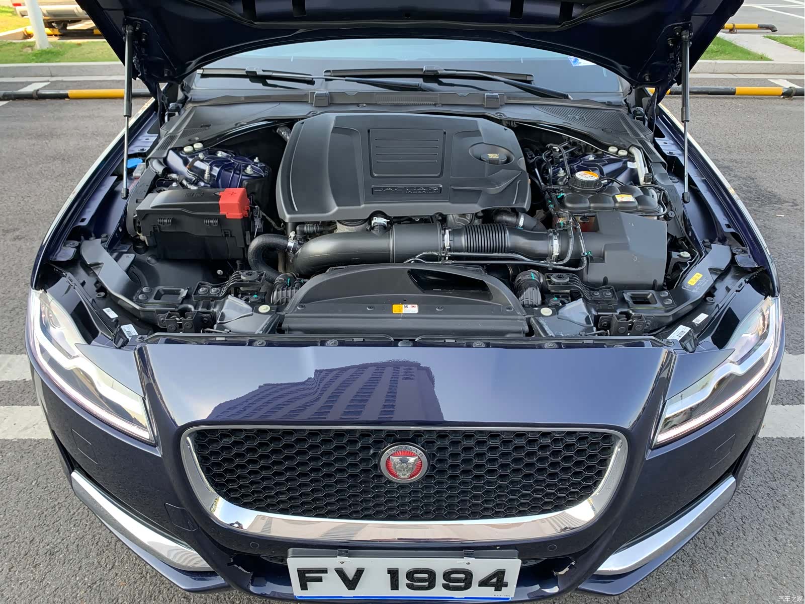 Land Rover XFL, 2019 6
