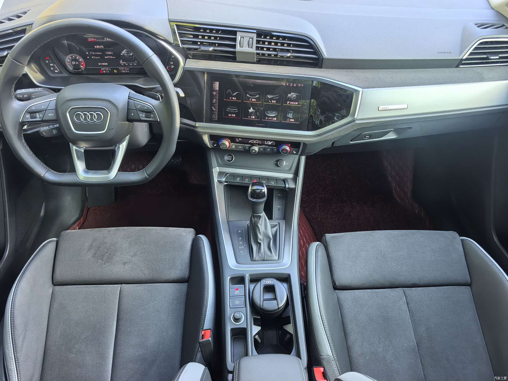 Audi Q3, 2023 8
