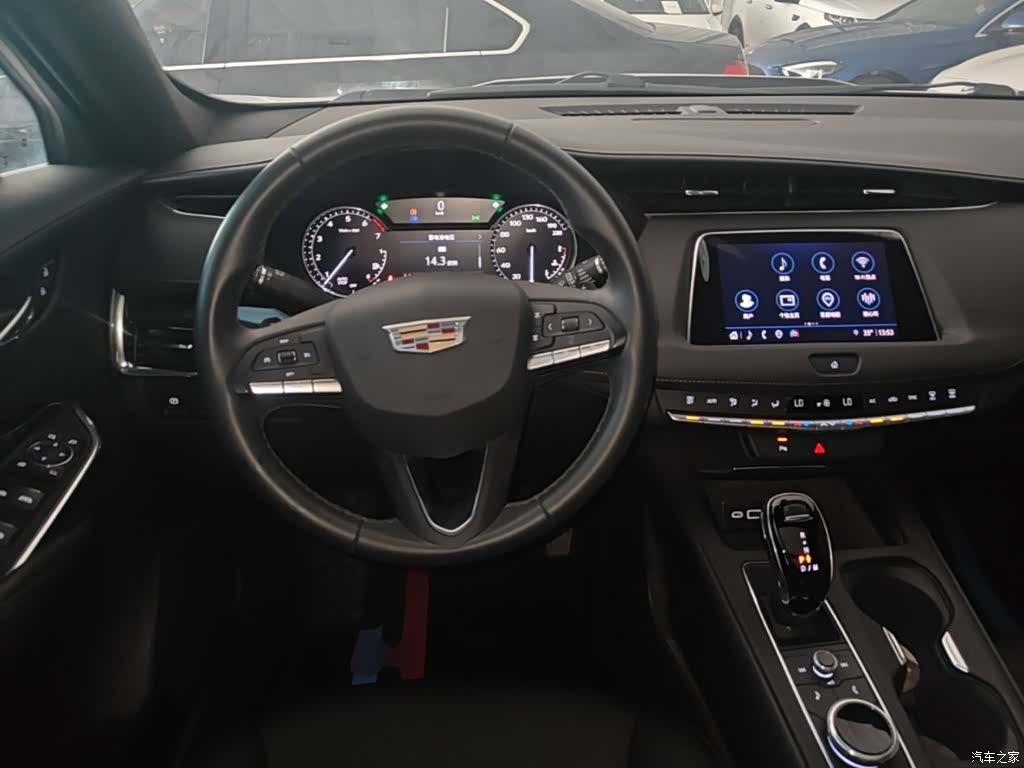 Cadillac XT4, 2023 11