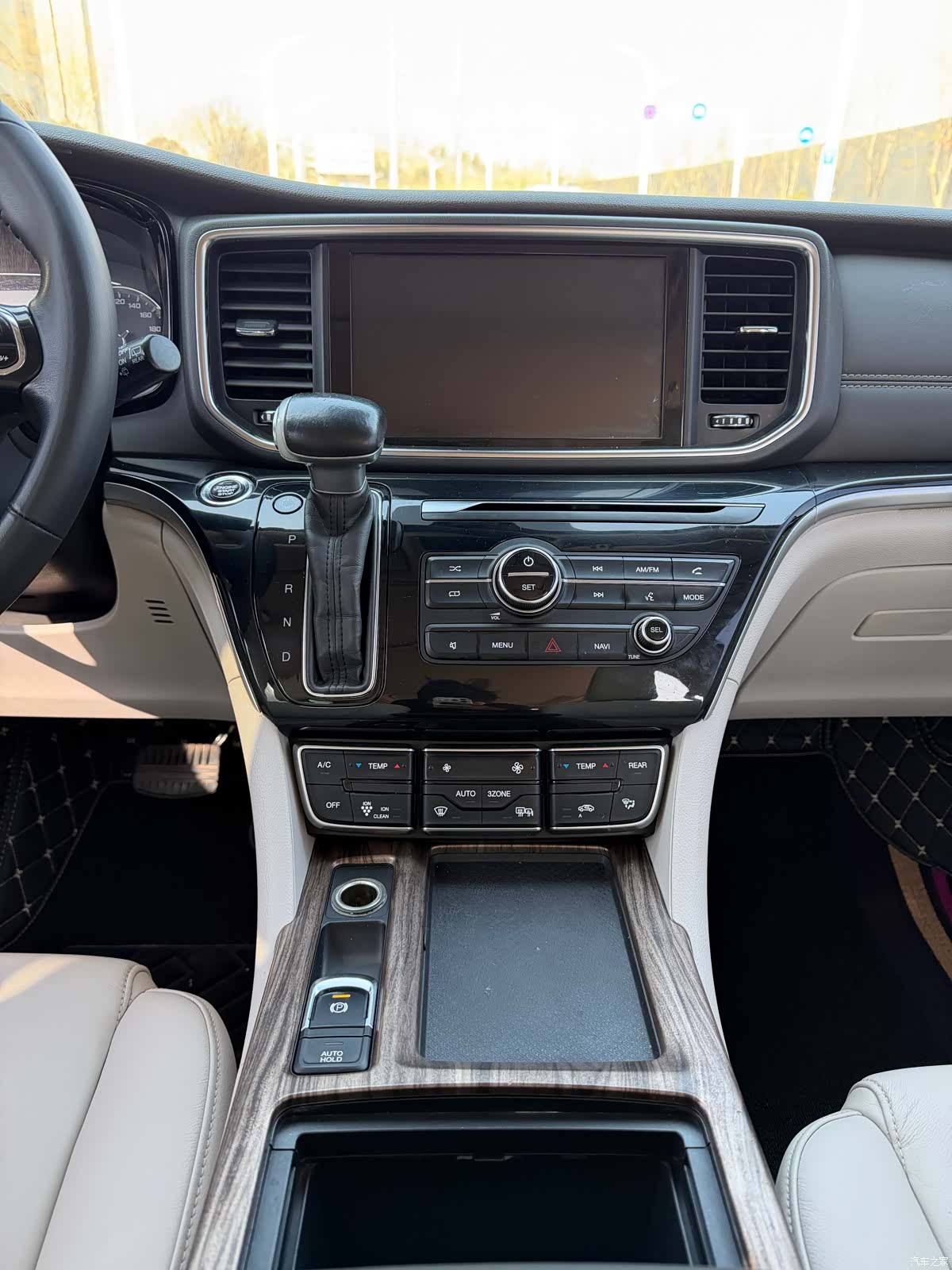 Trumpchi M8, 2020 2