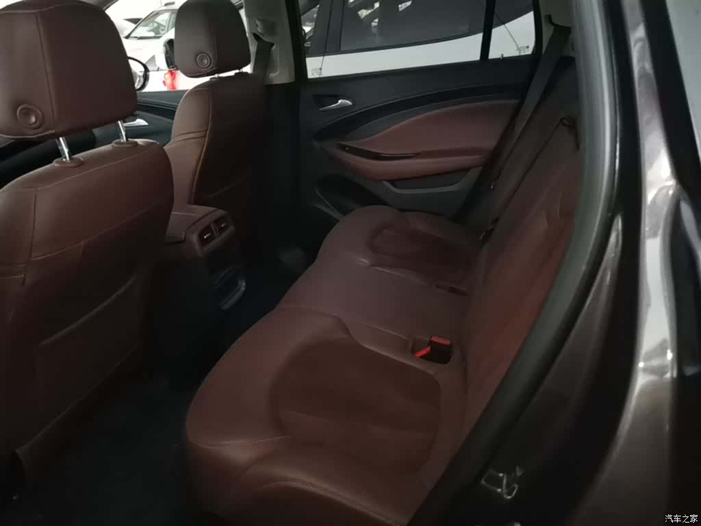 Buick Envision Plus, 2016 17
