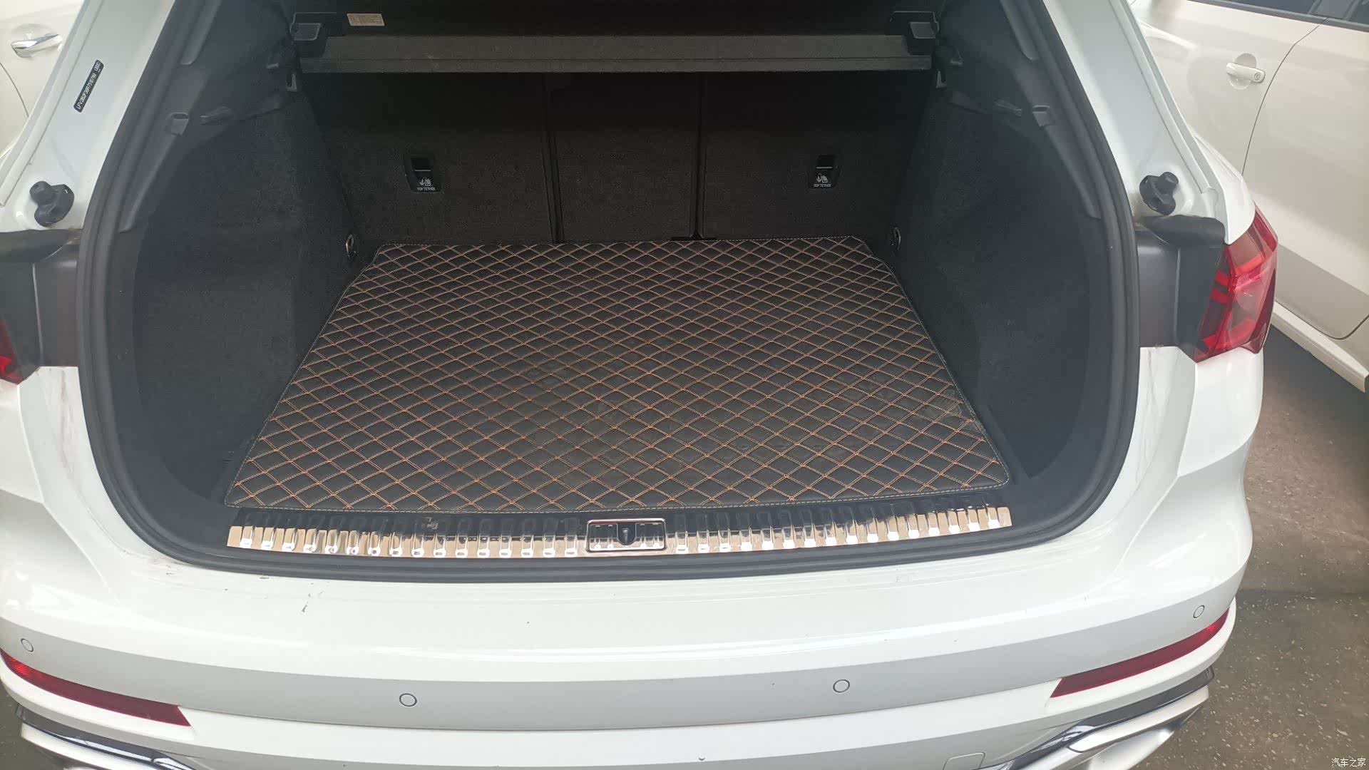 Audi Q3, 2024 10