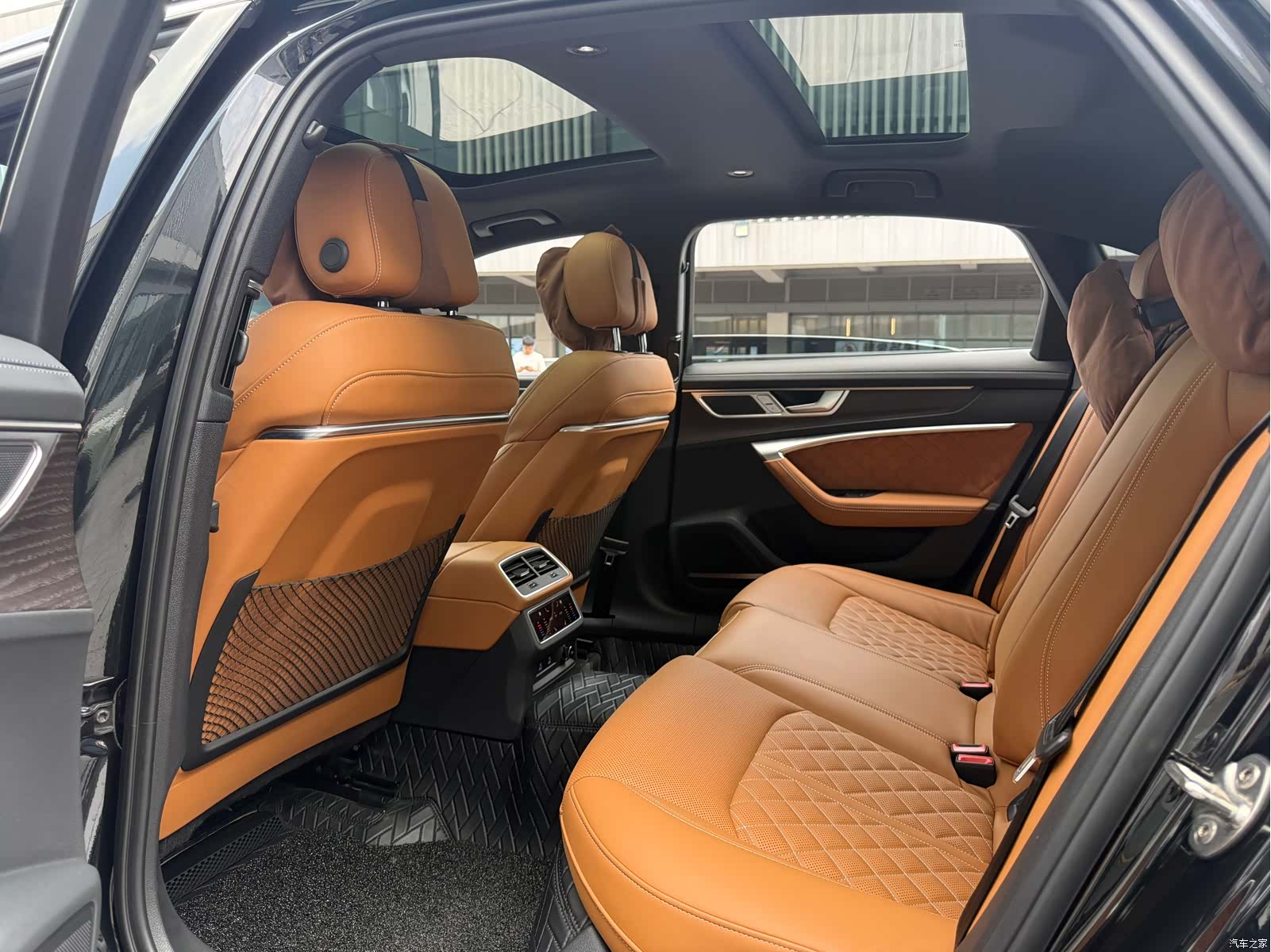 Audi A6L, 2023 25
