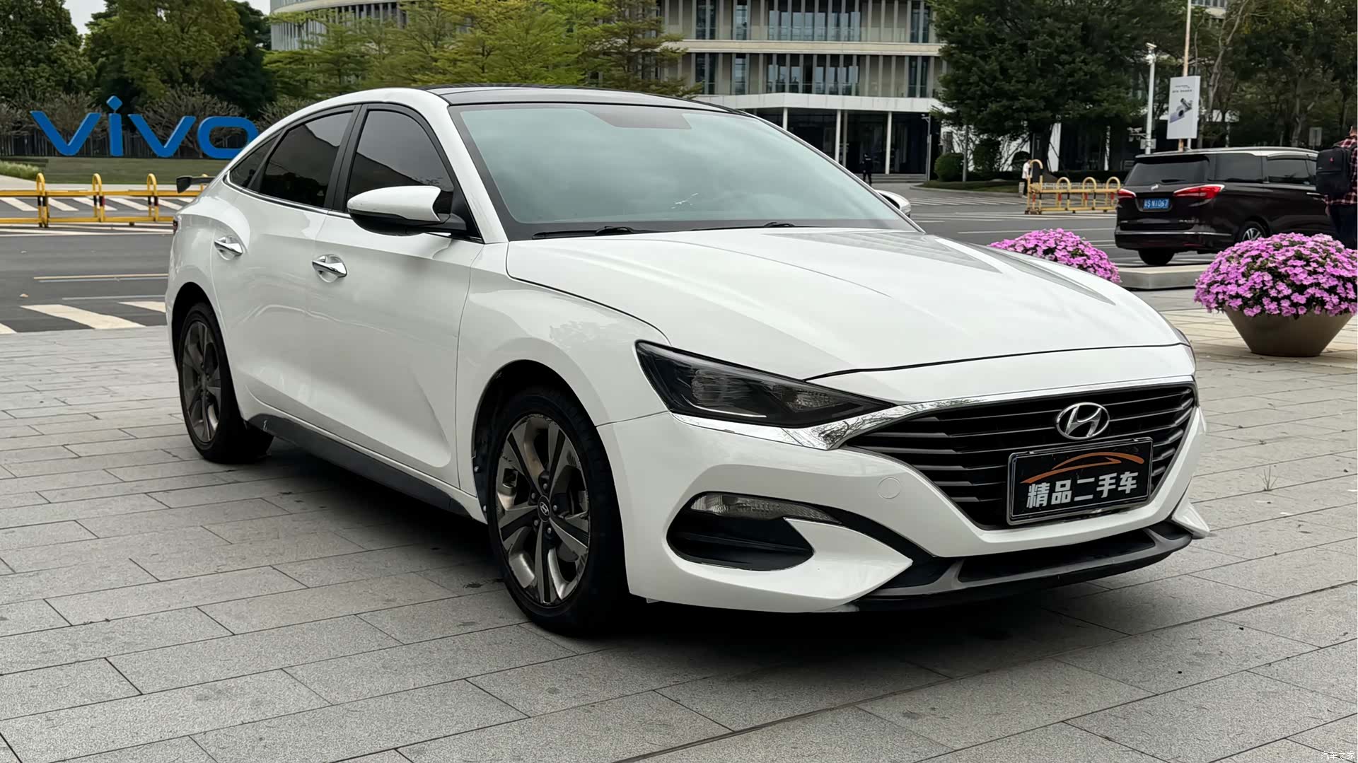 Hyundai Lafesta, 2019 3