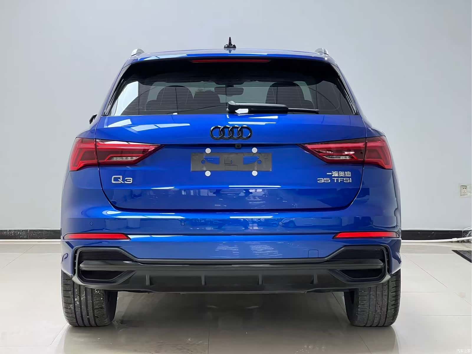 Audi Q3, 2023 все фото