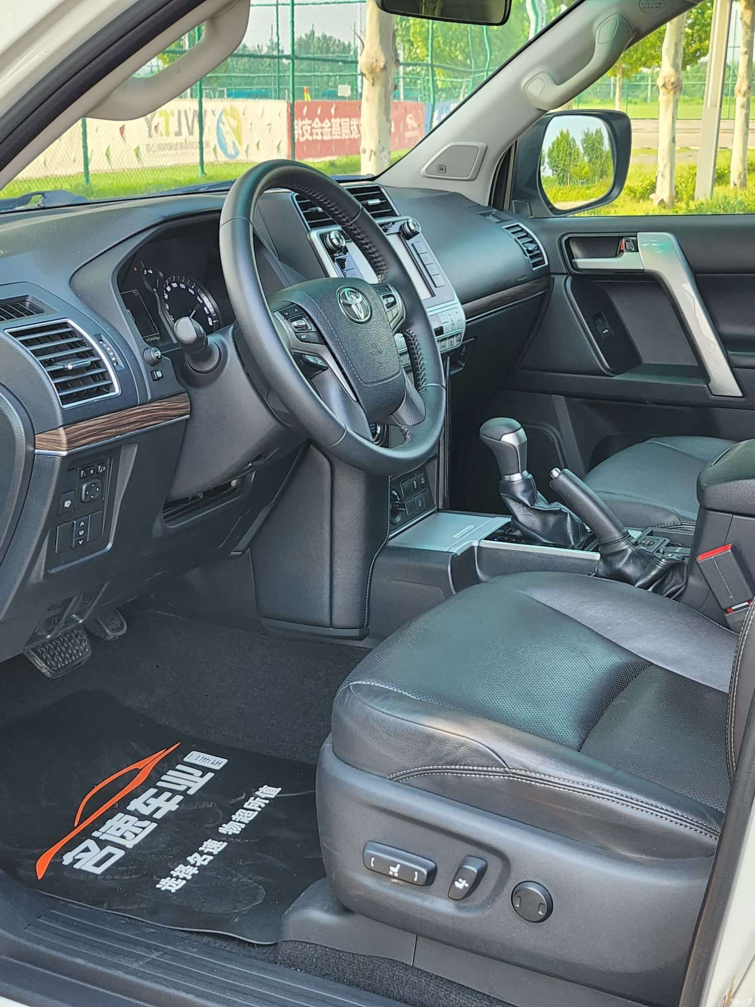 Toyota Prado, 2018 все фото