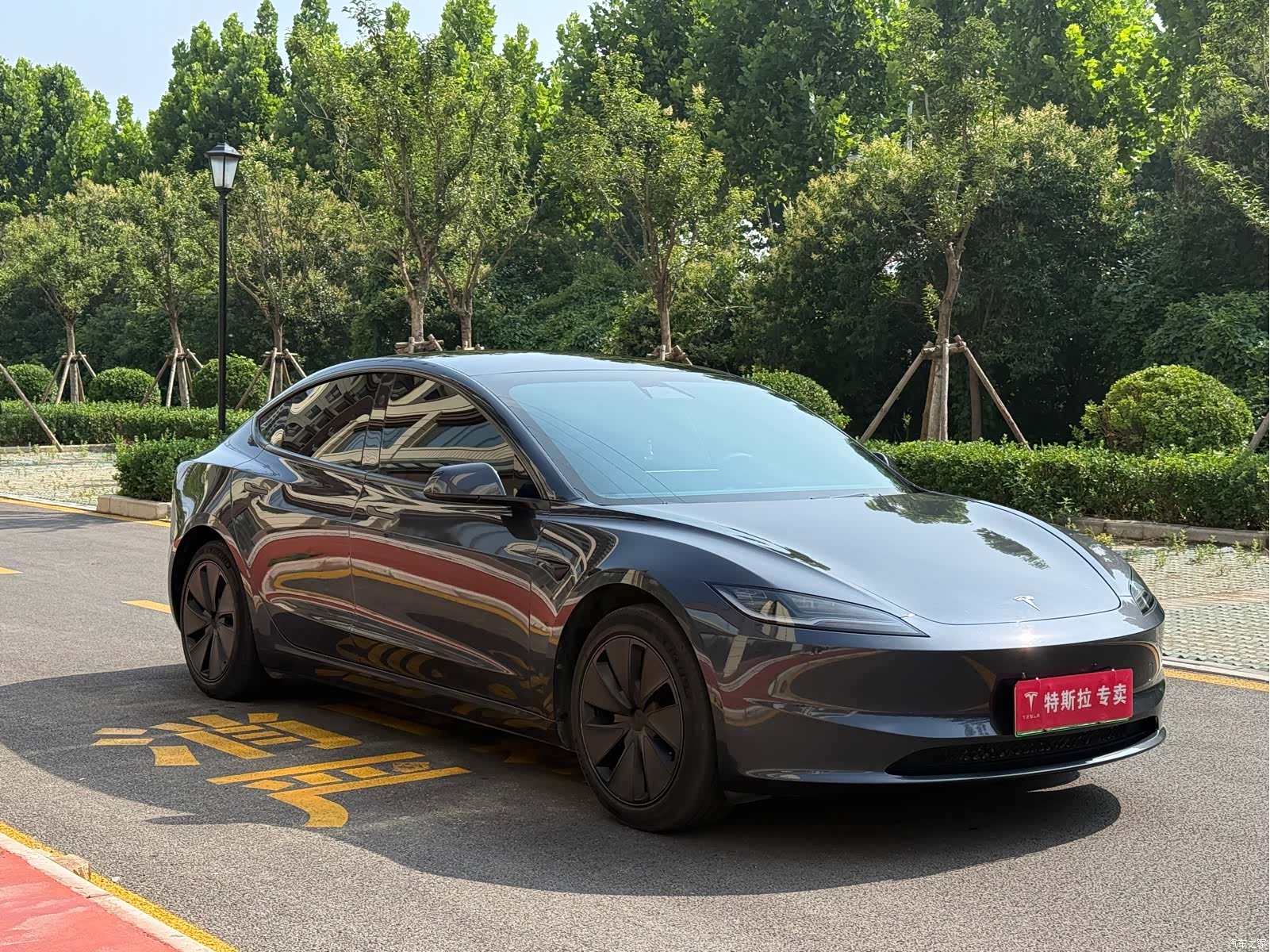 Tesla Model 3, 2024 2