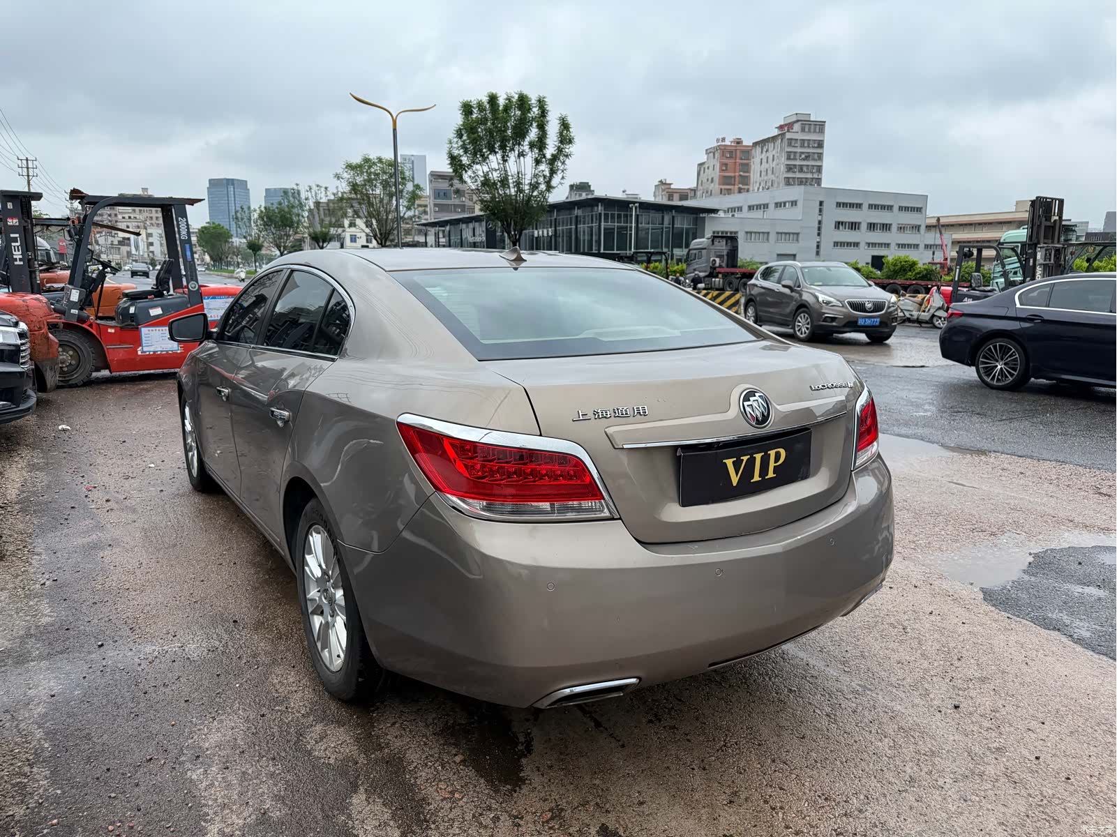 Buick LaCrosse, 2012 19