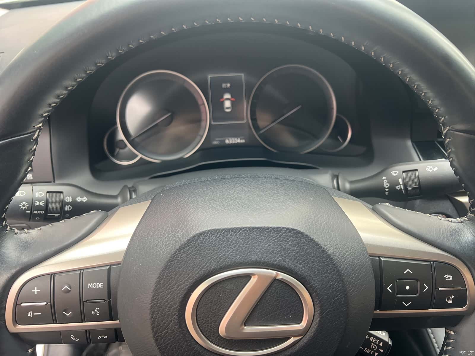 Lexus ES, 2018 7