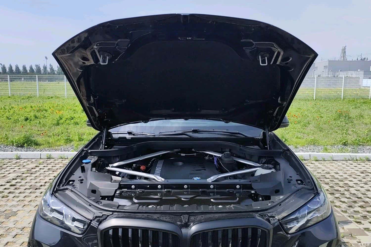BMW X5, 2024 12
