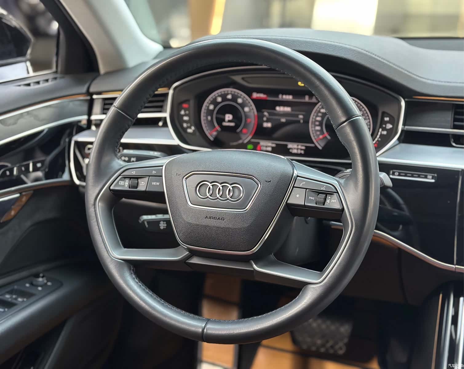 Audi A8L, 2020 13